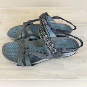 BareTraps Dalton Women's Size 10 Blue Grey Strappy Comfy Slingback Sandals